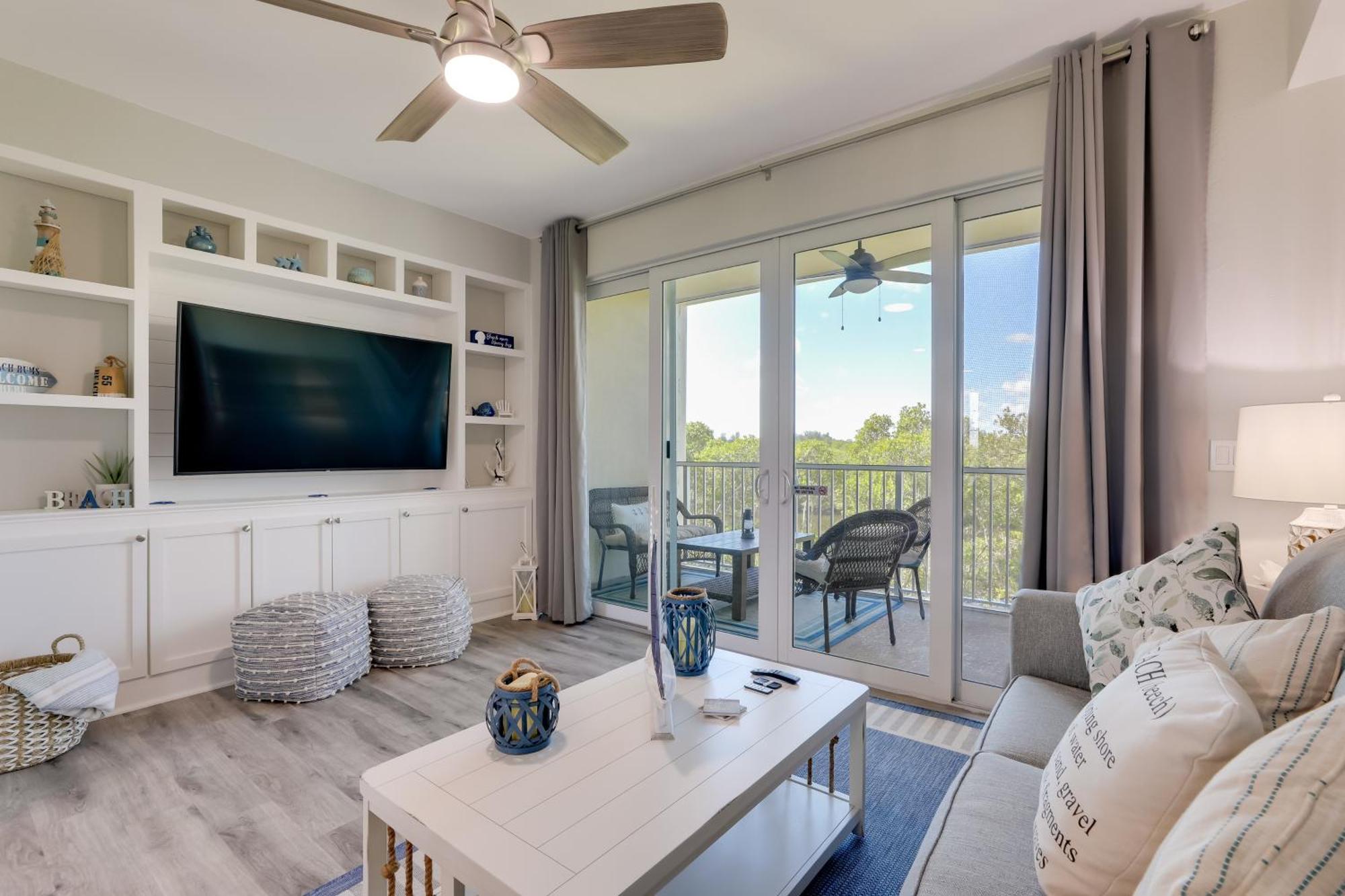 Coastal-Zen Ruskin Retreat Less Than 1 Mi To Beach! Exterior photo
